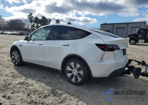 2023 Tesla Model Y from USA, damaged, VIN 7SAYGAEE2PF807207